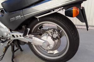 honda revere NTV 650