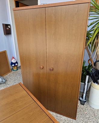 Armadio in legno componibile
