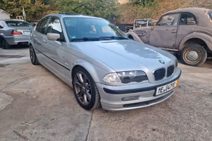 BMW E46 328i 1998 