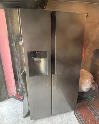 Frigorifero americano LG con macchina ghiaccio