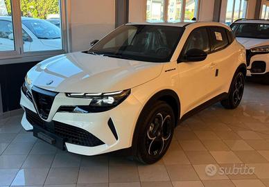 Alfa Romeo Junior AUTOM 1.2 ibrida Speciale 145cv