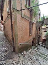 Sonnino - Rif. ASTA6467