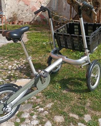 Triciclo per adulti 