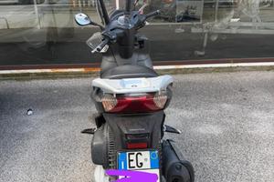 Honda sh 300 anno 2016