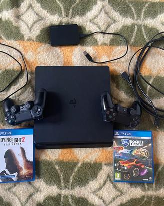 🎮 PS4 Slim 500GB + HDD Esterno 1TB + 2 Controller