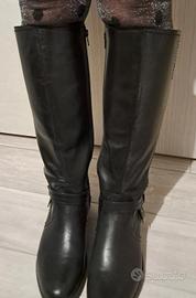 Stivali neri