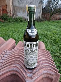 Bottiglia vintage di Martini Dry