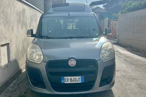 Fiat doblo 2013 con pedana disabili