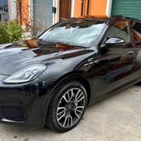 Maserati Grecale MHEV 300 CV AWD GT