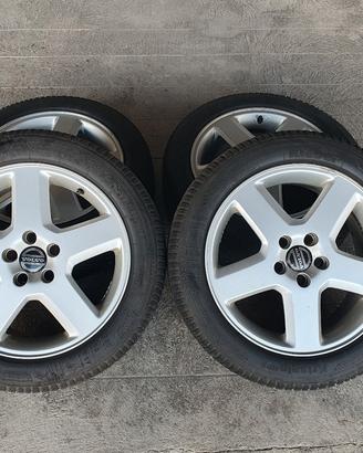Cerchi volvo 17 gomme invernali