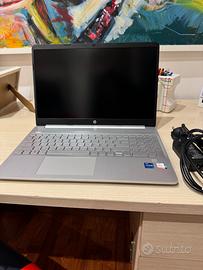 Computer portatile Hp modello 15s-fq5028nl
