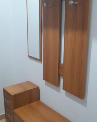 Mobile ingresso color ciliegio
