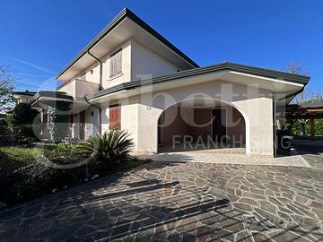 Villa bifamiliare Piove di Sacco [0630262927VRG]