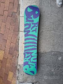 Burton Socialite 138 Snowboard + Attacchi Union S - Sports In