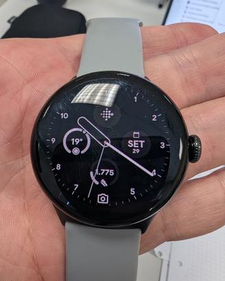 smartwatch pixel