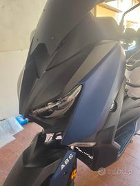xmax 400