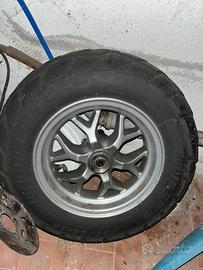 cerchio e ruota anteriore booster bws