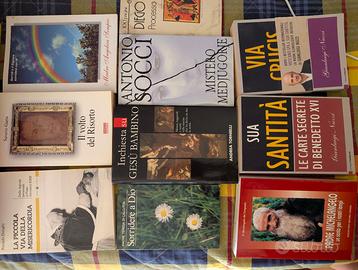 Lotto 10 libri per cristiani cattolici Socci Nuzzi