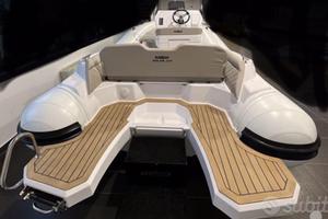 Gommone SALPA 20 con HONDA 115 cv tutto nuovo