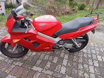 honda vfr 800i