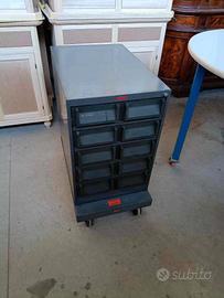 Cassettiera Vintage in metallo con ruote "Tab"