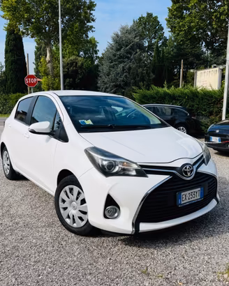 Toyota Yaris 1.4 D-4D 5 porte Active