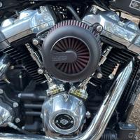 Vance & Hines VO2 Rogue Harley Davidson M8