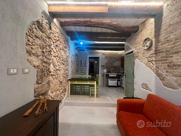 Elegante Bivano pressi Ospedale Civile