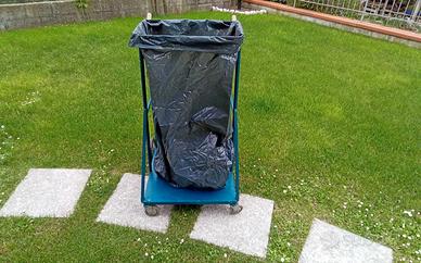 carrello raccolta erba 