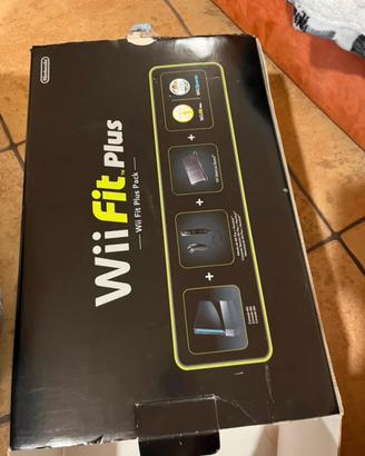 Pacchetto wii fit plus+giochi+controller