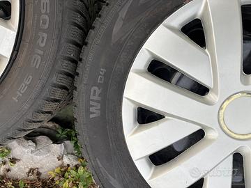 GOMME NOKIAN