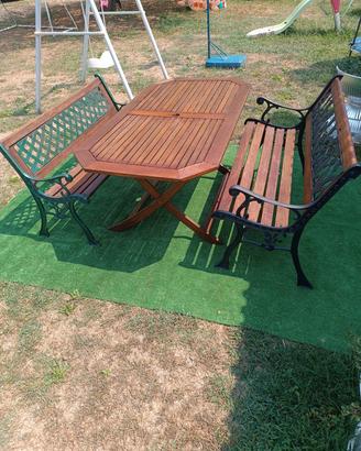 tavolo e 2 panchine