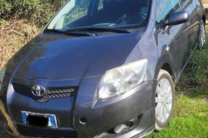 Toyota Auris 2.0 D-4D  – Soli 135.000 km originali
