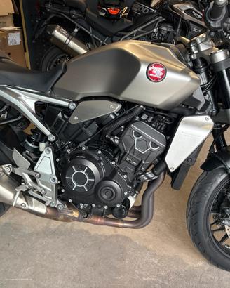 Honda cb 1000 r 2021