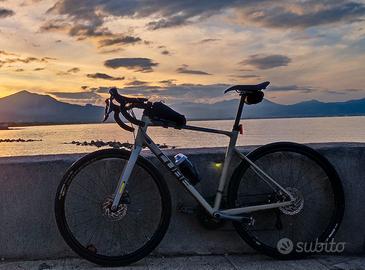 Cube Nuroad Gravel