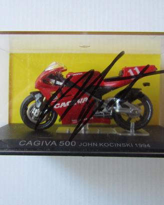 Modellino 1/24 Cagiva 500 con autografo G.Agostini