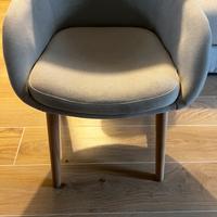 SEDIE IMBOTTITE CON BRACCIOLI