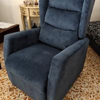 Poltrona elettrica blu