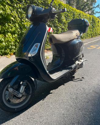 Vespa 150