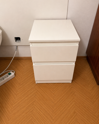 2 comodini (IKEA MALM)