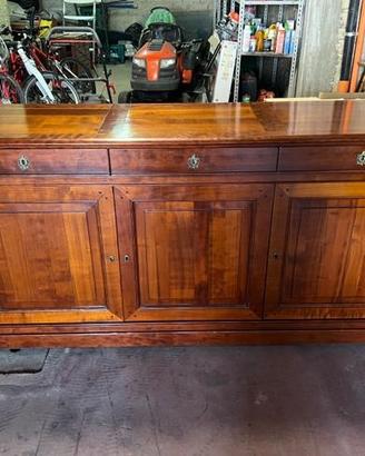 CREDENZA in legno