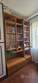 Libreria e scrivania