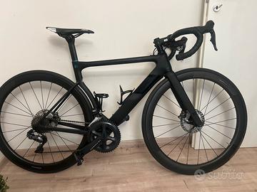 3T Strada Due Team Stealth