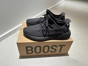 adidas Yeezy Boost 350 V2 nero (non riflettente)