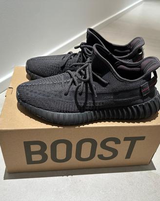 adidas Yeezy Boost 350 V2 nero (non riflettente)