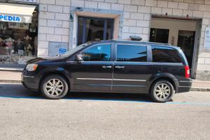Chrysler grand voyager 2011 