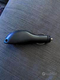 alimentatore auto USB