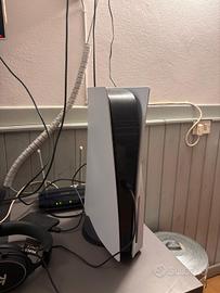 consolle PS5 + accessori vari e monitor