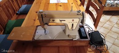 MACCHINA DA CUCIRE SINGER
