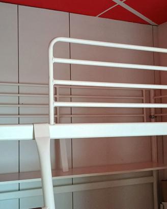 Letto a soppalco con scrivania e mensola SVÄRTA